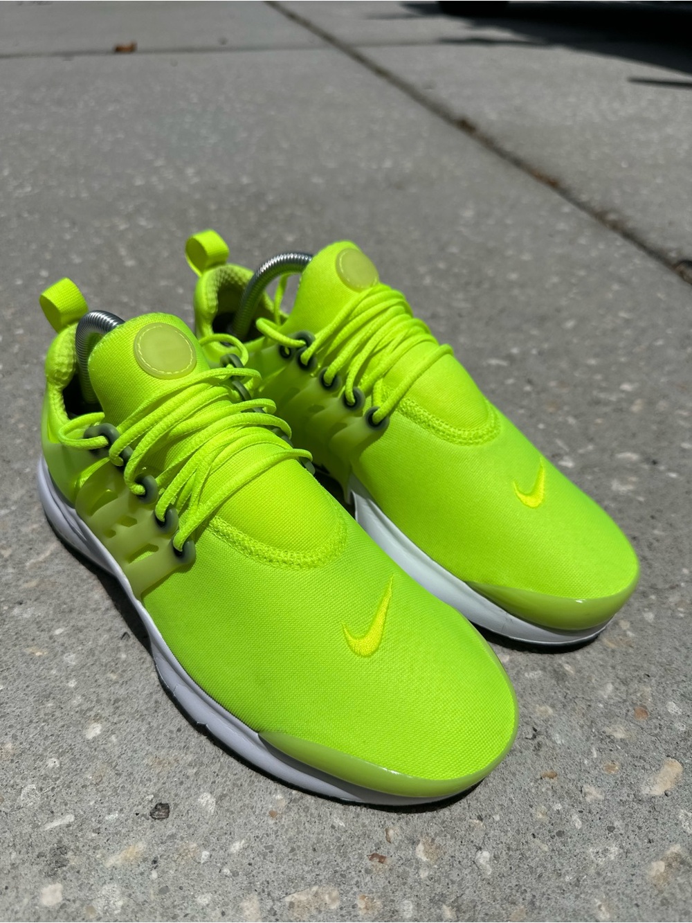 Nike Presto (GS) - DO1379 700 - Volt / Black - Youth 7Y Yellow